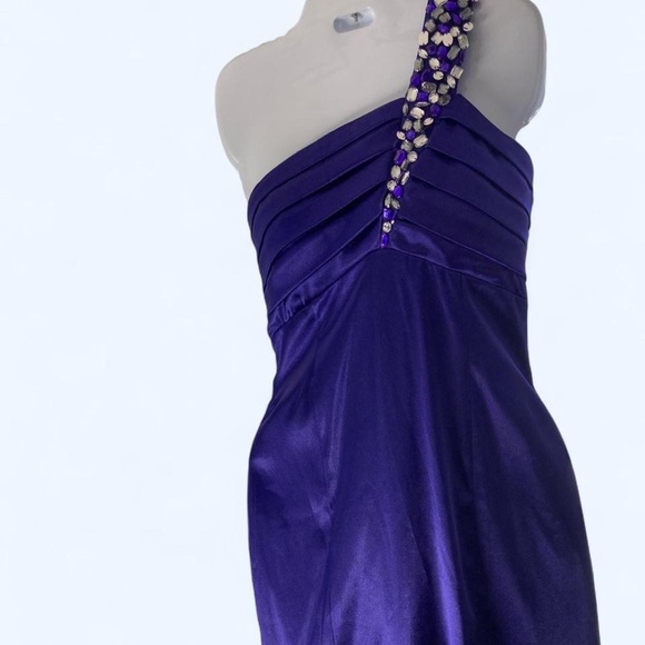 The Unbranded Brand Dresses & Skirts - Elegant Purple Beaded One-Shoulder Dress 7/8 Josh Jazz